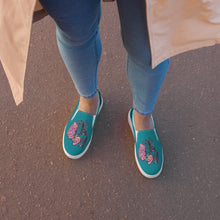 Load image into Gallery viewer, Cowgirl Ruth Women’s slip-on canvas shoes